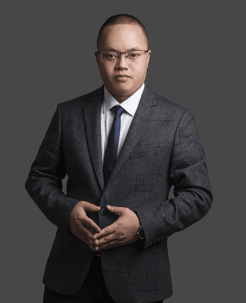 刘必腾律师职业照